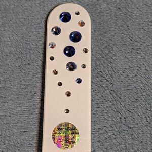 🆕7.5" White Czech Crystal Nail File W/BEAUTIFUL LIGHT & DARK BLUE SWAROV…